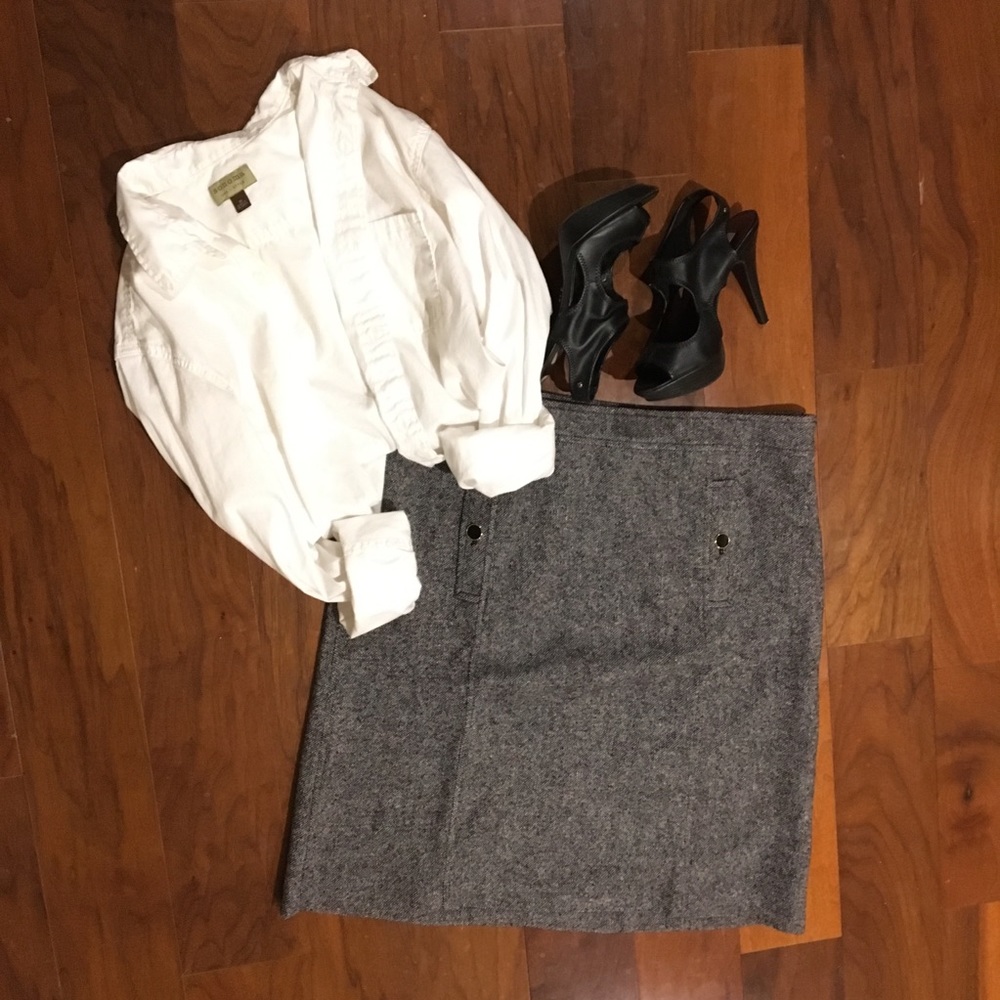 Tweed skirt